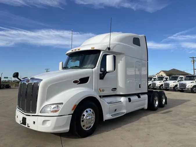 2022 Peterbilt 579