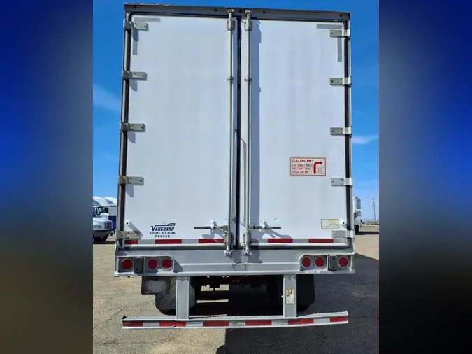 2016 VANGUARD TRAILER CORP R8000B 53/102/162