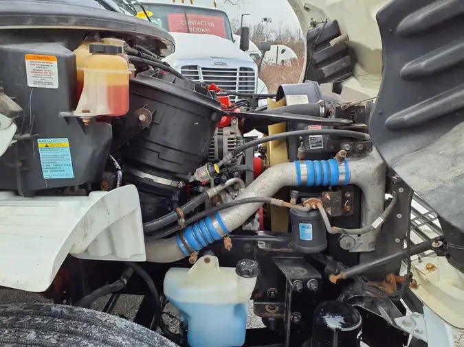 2019 FREIGHTLINER/MERCEDES M2 106e61d53a408d1c44411d9a190bc17e595