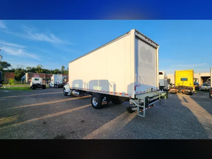 2019 Peterbilt 337