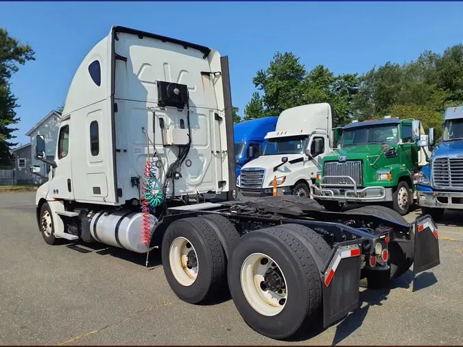 2019 FREIGHTLINER NEW CASCADIA PX12664