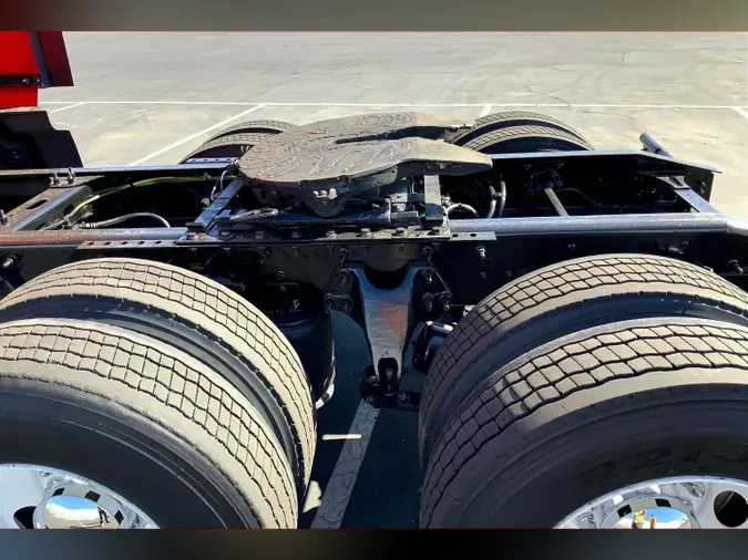 2023 INT LT625 6X4e6215810d7f595f58d26e0868ad939e8