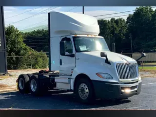 2020 INT LT625 6x4