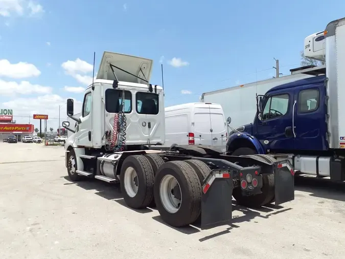 2019 FREIGHTLINER NEW CASCADIA PX12664