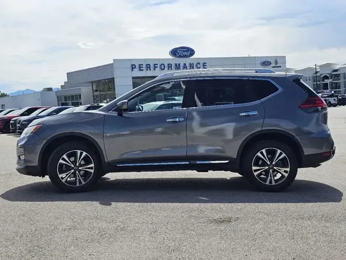 2017 Nissan Rogue