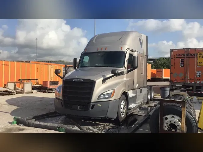 2022 Freightliner Cascadia 126e628707e8a19cf36509993db2a682d1f