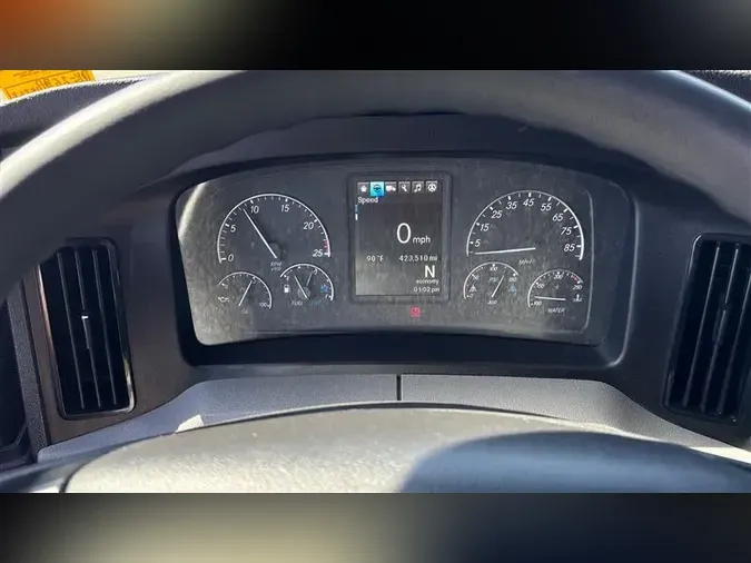 2022 FREIGHTLINER CA126
