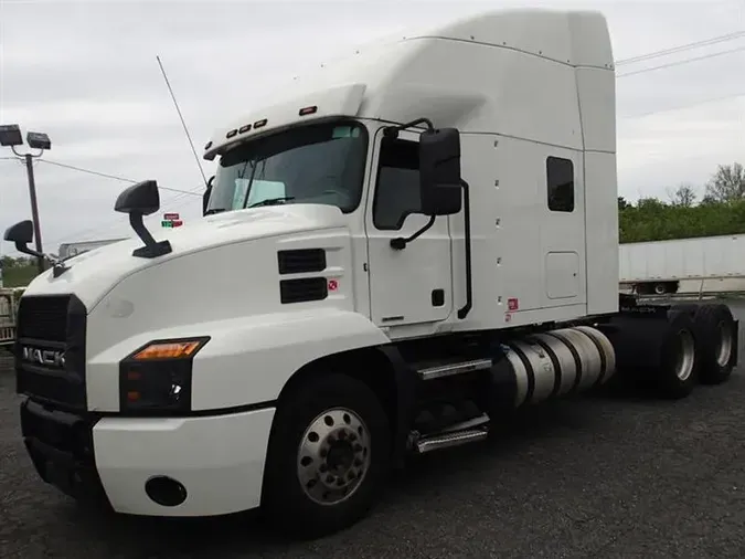 2019 MACK ANTHEMe62f3d6ce6429d626229ce5ae9c46d93