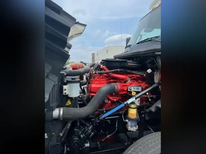2020 International LT625