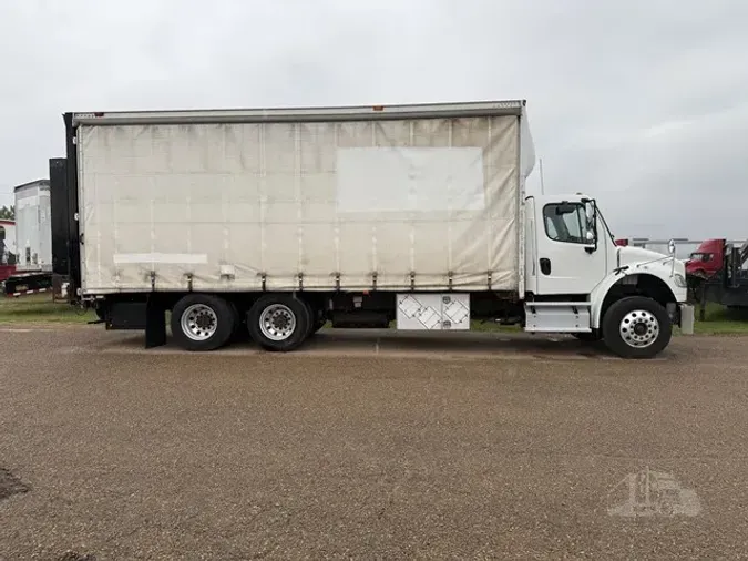 2013 FREIGHTLINER BUSINESS CLASS M2 106