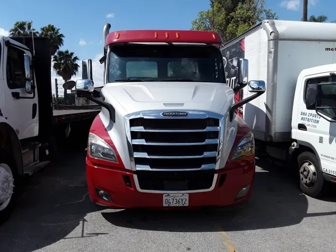 2020 FREIGHTLINER/MERCEDES NEW CASCADIA 116