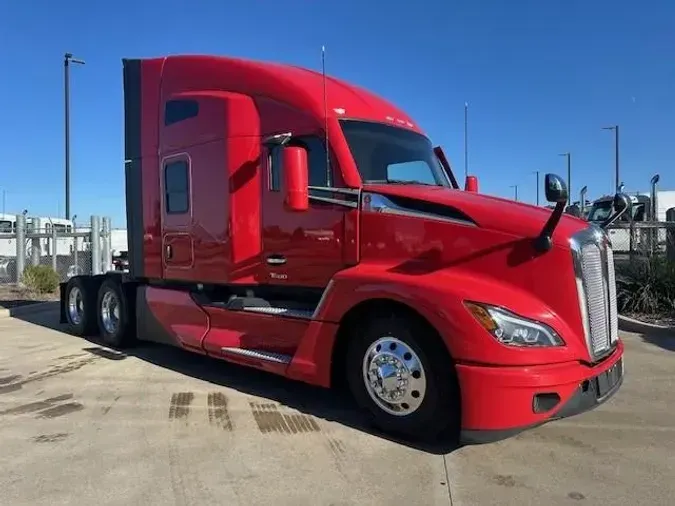 2024 Kenworth T680
