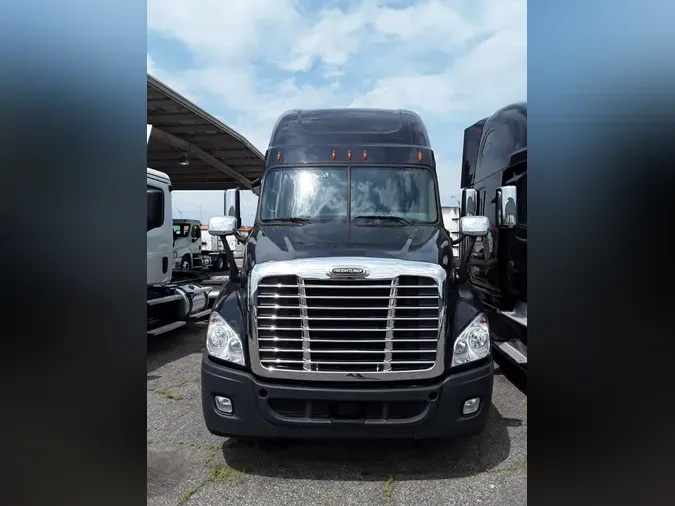 2019 FREIGHTLINER/MERCEDES CASCADIA 125