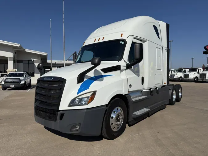 2022 Freightliner Cascadia