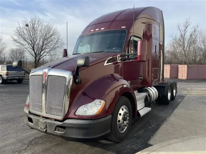 2021 KENWORTH T680e63c113b837cfee7f57bdaeb5c144e0e