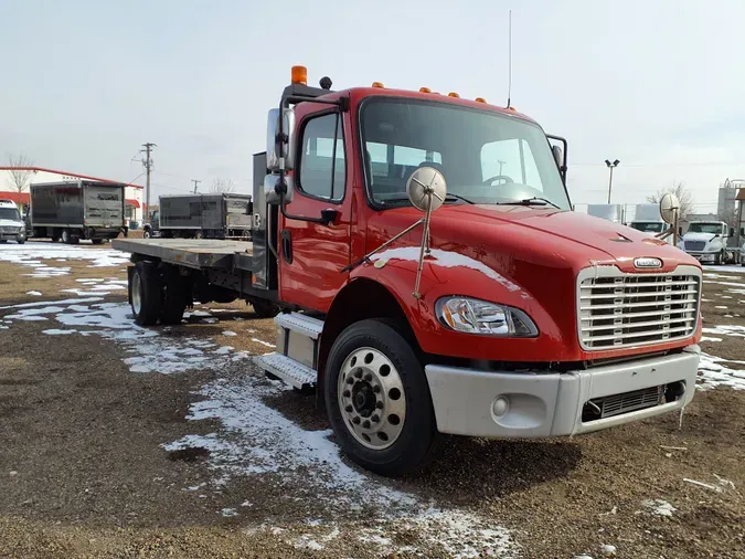 2018 FREIGHTLINER/MERCEDES M2 106