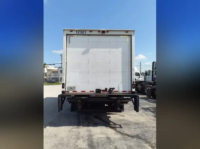 2019 ISUZU NQR