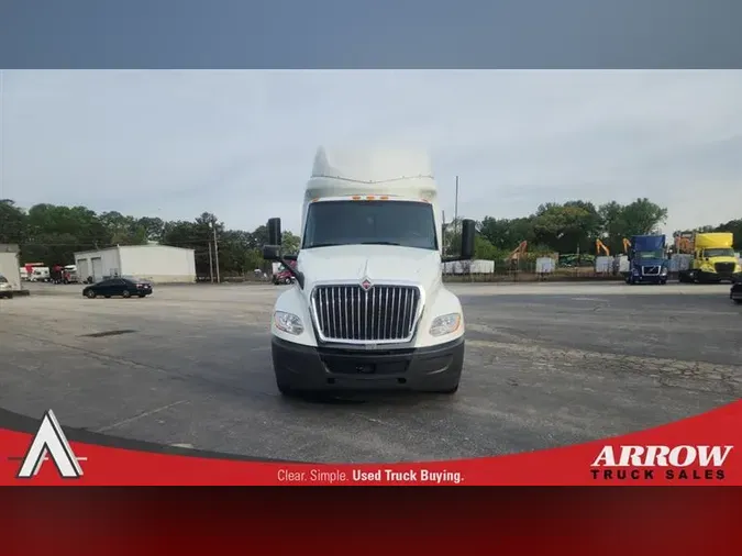 2022 INTERNATIONAL LT