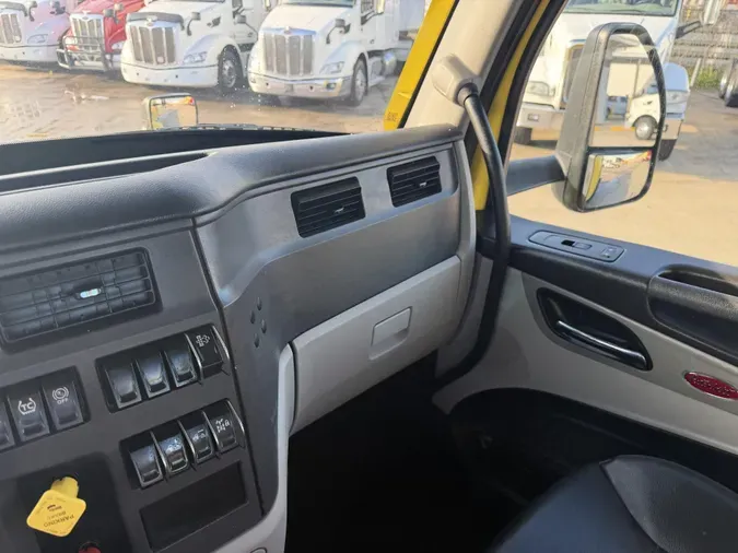 2023 Peterbilt 579e643075ec4b552926a15e3304a476a53