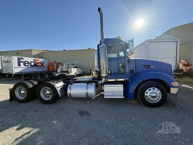 2007 PETERBILT 386