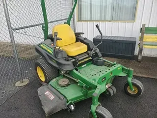 2013 John Deere Z930R