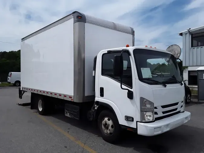 2019 ISUZU NPR HD