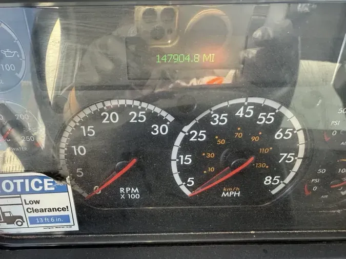 2019 FREIGHTLINER/MERCEDES M2 106