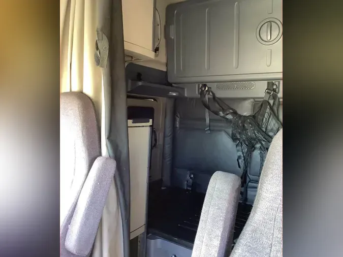 2018 Freightliner Cascadia