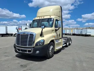 2019 FREIGHTLINER/MERCEDES CASCADIA 125