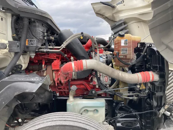 2020 NAVISTAR INTERNATIONAL LT625 DAYCAB T/A