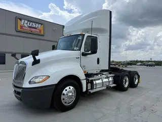 2020 International LT625