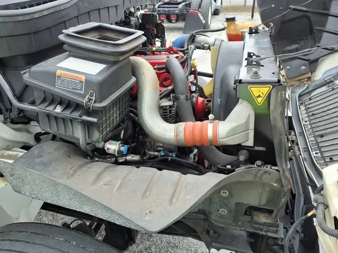 2019 NAVISTAR INTERNATIONAL 4300