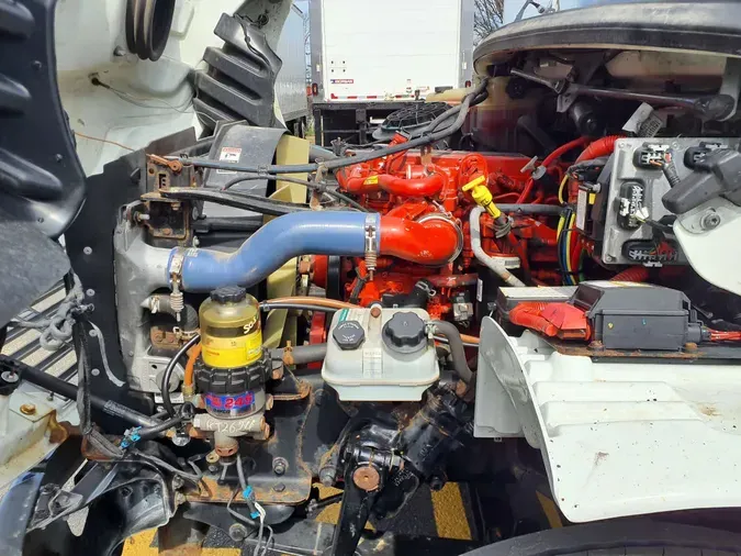 2019 FREIGHTLINER/MERCEDES M2 106