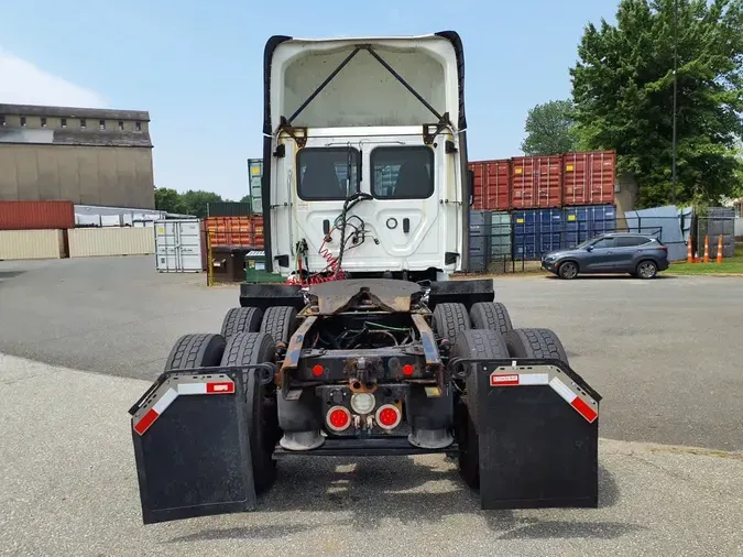 2019 FREIGHTLINER NEW CASCADIA PX12664