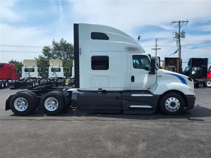 2022 INTERNATIONAL LT
