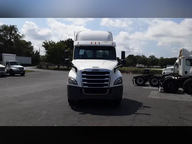 2020 Freightliner Cascadia 126e65a49427c53165b2242d97284aaee51
