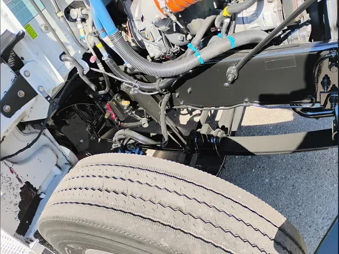 2020 Peterbilt 337e65a586d64430a1cd10c26dd9bc8d01e