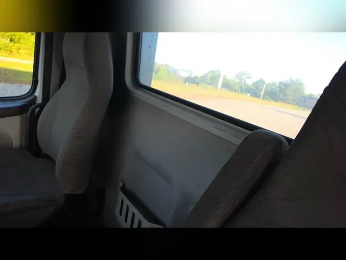 2018 Volvo VNL300