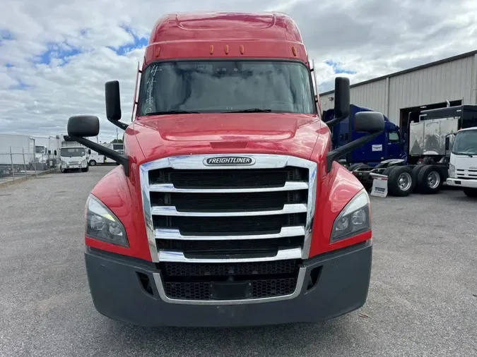 2021 Freightliner Cascadia