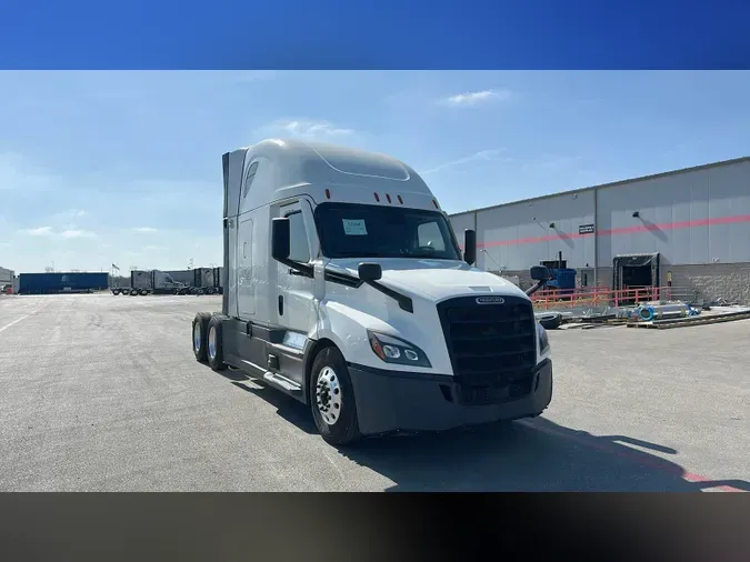 2022 Freightliner Cascadia 126e663fb5f2baa2d0f4ac32d84787065fe