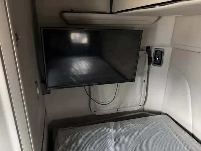 2023 Peterbilt 579e664d03ca03a683e8ce02590b1f55ab6