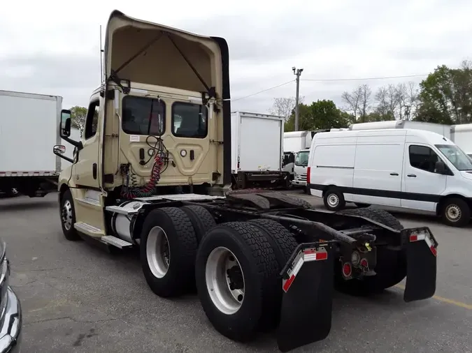 2020 FREIGHTLINER NEW CASCADIA PX12664