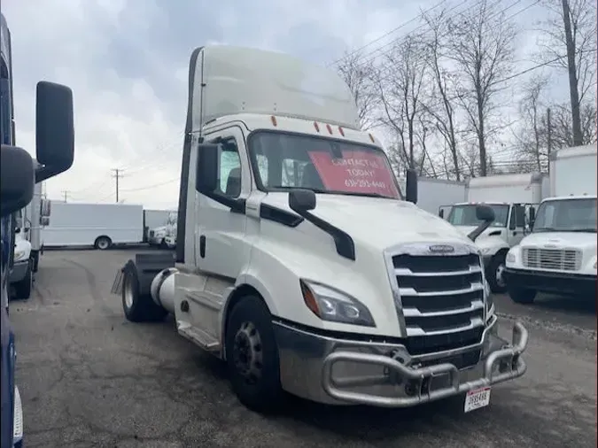 2019 FREIGHTLINER/MERCEDES NEW CASCADIA 116