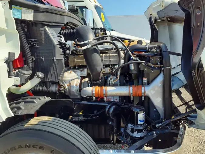 2019 FREIGHTLINER NEW CASCADIA 126