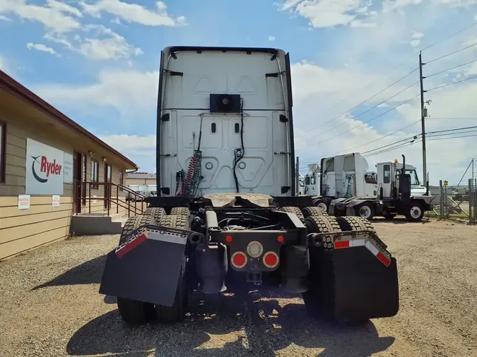 2019 FREIGHTLINER NEW CASCADIA PX12664