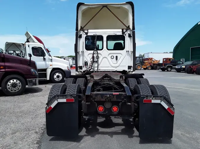 2020 FREIGHTLINER/MERCEDES NEW CASCADIA 116