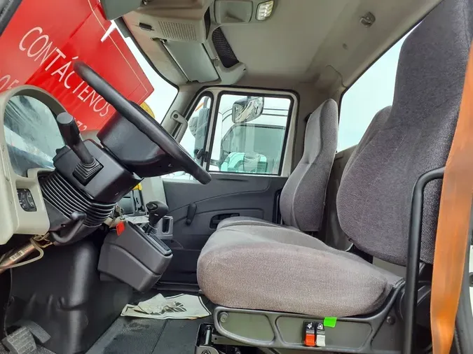 2018 NAVISTAR INTERNATIONAL 4300