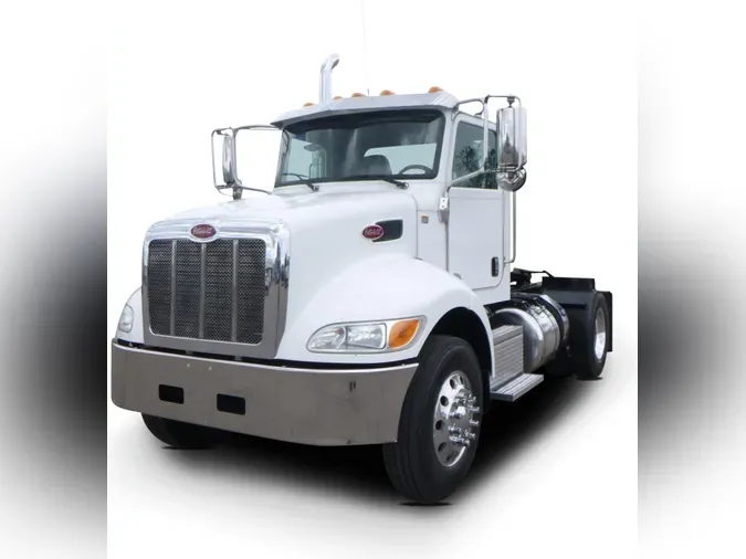 2018 Peterbilt 337e675fb2ab801f89029eabd419434ecc2