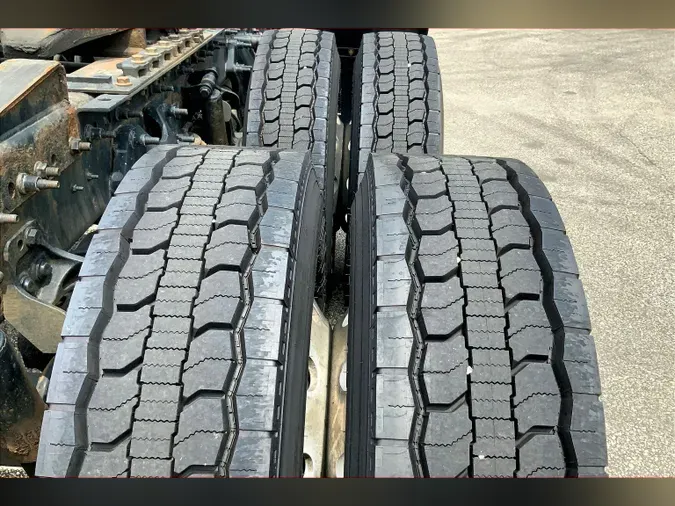 2020 INT LT625 6x4