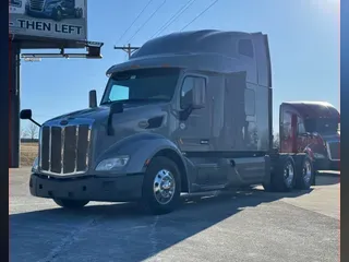 2021 PETERBILT 579